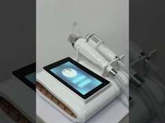 Máquina de Microneedling RF Fraccionado con Cool Hammer para Atenuar Líneas Finas