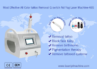 Nd portátil Yag 1064nm/532nm del interruptor de la máquina Q del retiro del tatuaje del laser 1-5hz