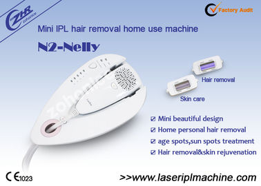 Máquina de la belleza del retiro IPL del pelo de Mini Head Exchangeable Skin Rejuvenation del uso en el hogar