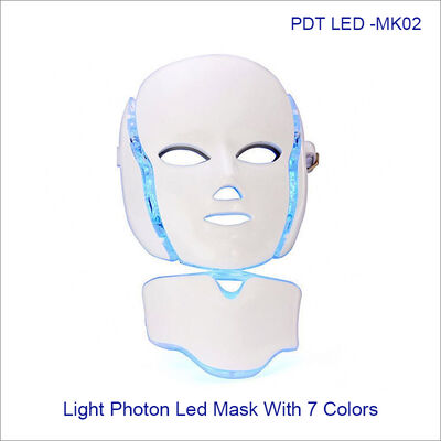 Buen precio 7 Color Led Pdt Eliminación de arrugas faciales Máscara de terapia de luz Uso en el hogar en línea