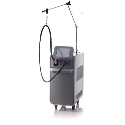 Pulso largo sin dolor del laser 1064nm del Nd Yag de la piel del diodo del laser del pelo de la máquina negra del retiro